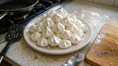 Meringhe vegane con acquafaba: croccanti e leggere, senza uova e con 3 ingredienti