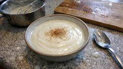 Besciamella vegana senza grumi: ricetta veloce con olio EVO e latte vegetale