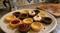 Cestini di pasta frolla senza uova: la base mignon friabile da farcire come vuoi