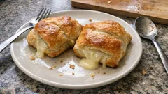 Tomino in crosta: il trucco per una sfoglia croccante e un cuore super filante