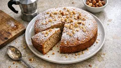 Torta soffice alle nocciole: profumata, semplice e morbida a lungo