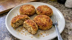 Hamburger di soia fatti in casa: morbidi dentro, dorati fuori e pronti in padella