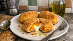 Cordon bleu vegetariani di zucca al forno: croccanti fuori e filanti dentro