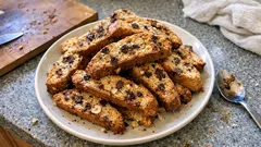 Biscotti al cioccolato e nocciole senza burro: pronti in 20 minuti e sempre fragranti