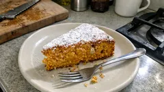Torta di zucca e amaretti senza burro: soffice, profumata e perfetta per colazione