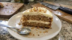 Torta nocciole e cioccolato bianco: morbida, profumata e senza lievito