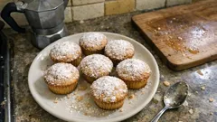 Muffin soffici senza glutine: il trucco degli albumi montati per farli alti e leggeri