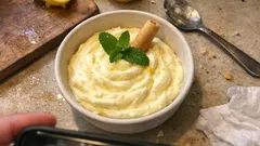 Mousse al limone cremosa e fresca: pronta in pochi passaggi e da servire ben fredda