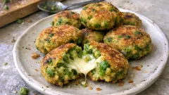 Polpette di piselli al forno con cuore filante: leggere, dorate e sempre morbide