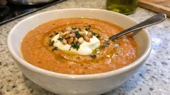 Vellutata di lenticchie rosse cremosa: pronta in poco tempo, perfetta per la cena