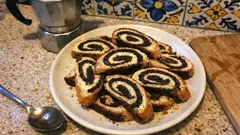 Biscotti bianchi e neri a spirale: la ricetta semplice che fa subito effetto