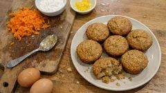 Muffin alle carote senza glutine: soffici e profumati, pronti in 20 minuti