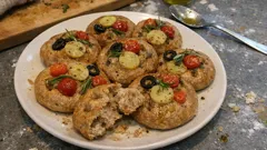 Focaccine integrali al farro: morbide e fragranti, pronte in forno in 20 minuti