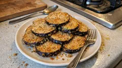 Melanzane impanate al forno: croccanti fuori e morbide dentro, senza frittura